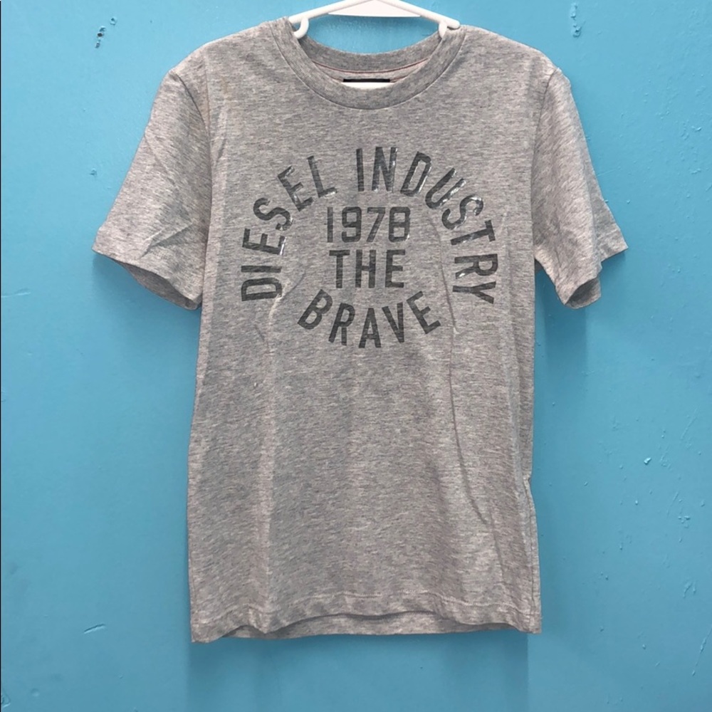 New boys size 8 Diesel Brand t-shirt
